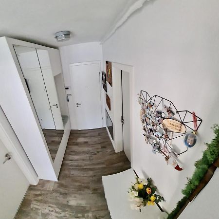 Apartament Coresimall Apartamento Braşov Exterior foto